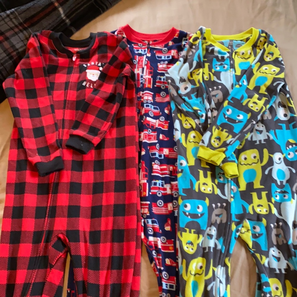 Carter’s fleece one piece  Zip up Jammies